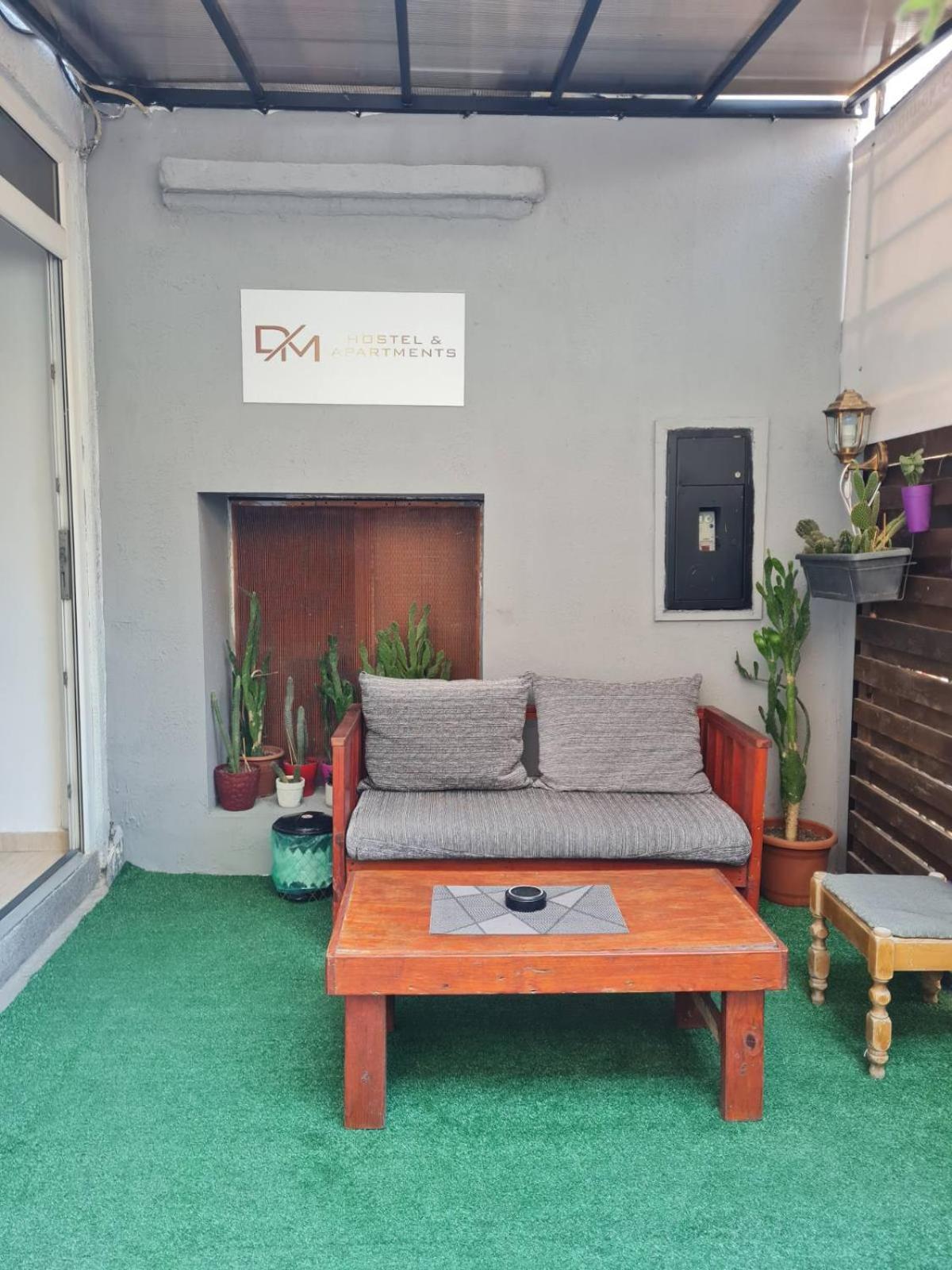Dm Hostel And Apartments Üsküp Dış mekan fotoğraf
