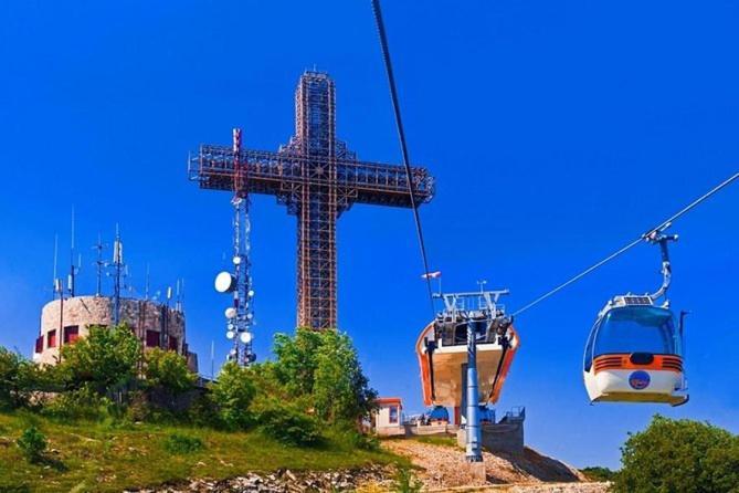 Dm Hostel And Apartments Üsküp Dış mekan fotoğraf